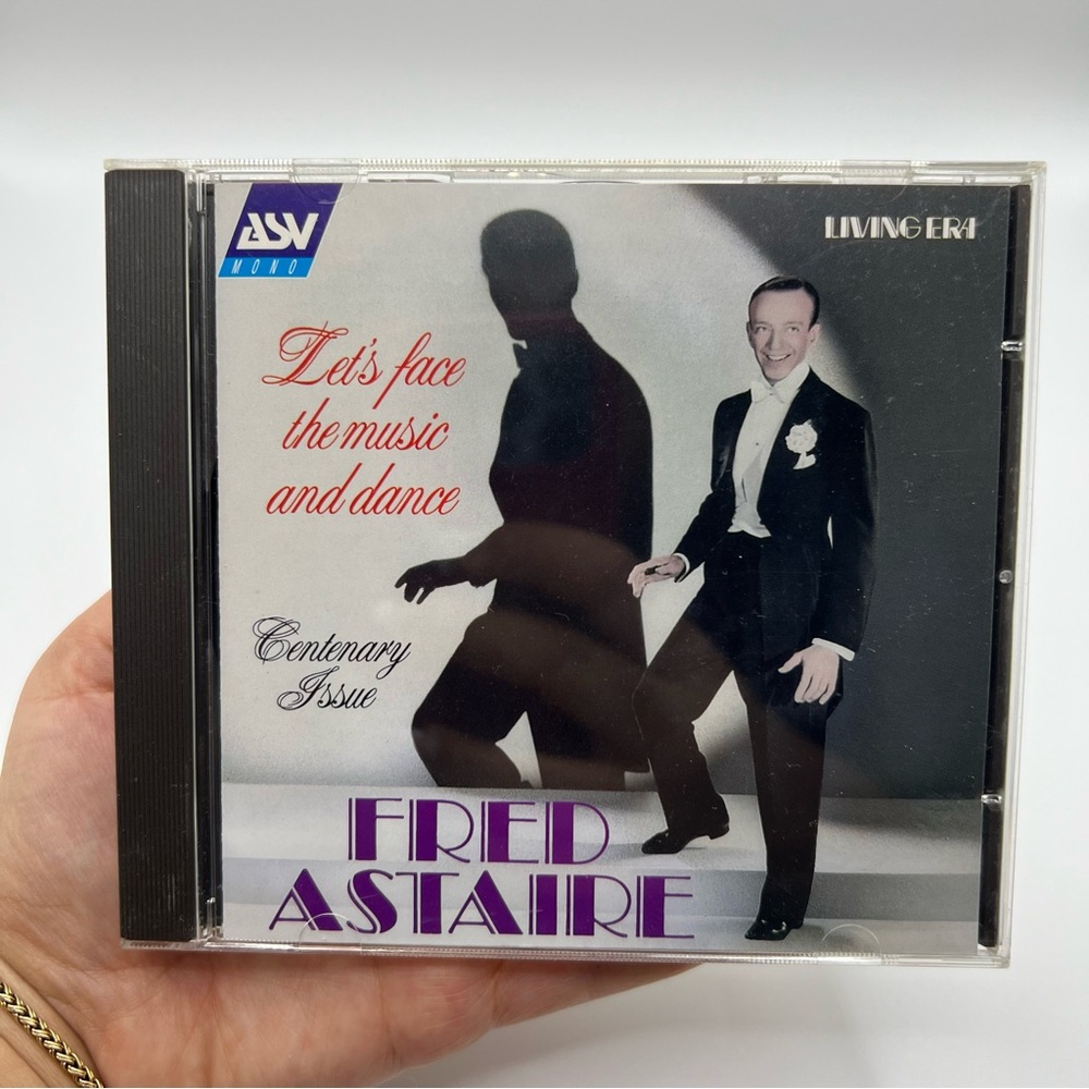 FRED ASTAIRE LIVING ERA Favorite Dance Music Popular Hits Vintage CD 1935-1943